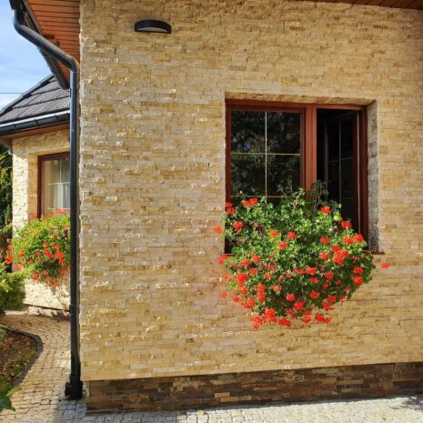 kamien-elewacyjny-krem-2-15x60-graniteks-7 kamien-elewacyjny-krem-2-15x60-graniteks-7