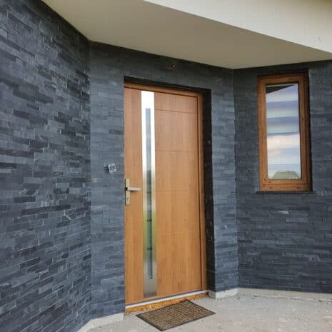 kamien-elewacyjny-paski-po-czarne-graniteks-7 kamien-elewacyjny-paski-po-czarne-graniteks-7