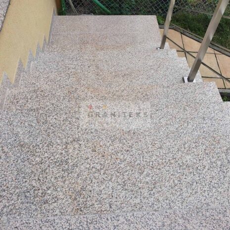 płytki-granitowe-plomieniowane-zebra-15 płytki-granitowe-plomieniowane-zebra-15