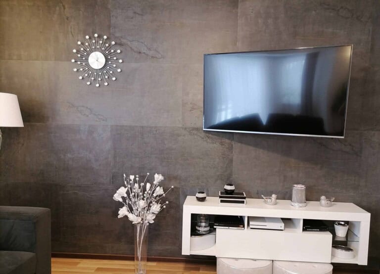 Dlaczego warto wybrać fornir kamienny