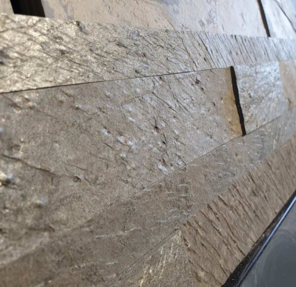 Dlaczego panele samoprzylepne z kamienia naturalnego?