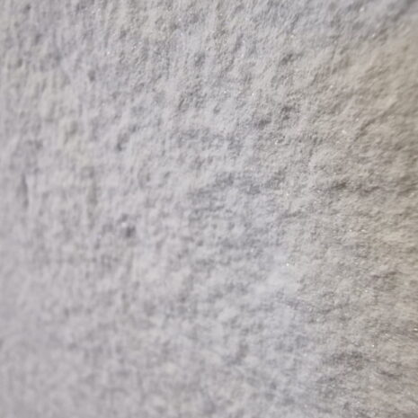 Dlaczego warto wybrać fornir kamienny